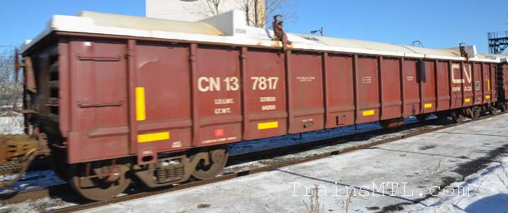 Car/wagon CN137817 right side / coté droit